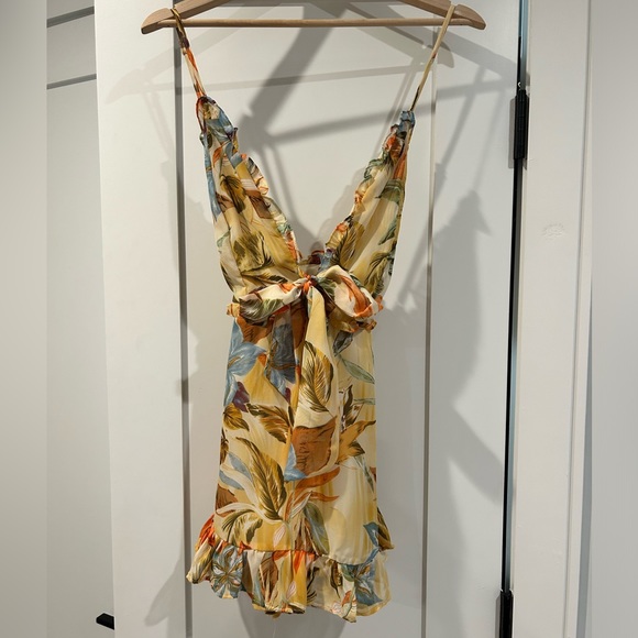 Pastel yellow and orange tropical romper size XL - Picture 2 of 6